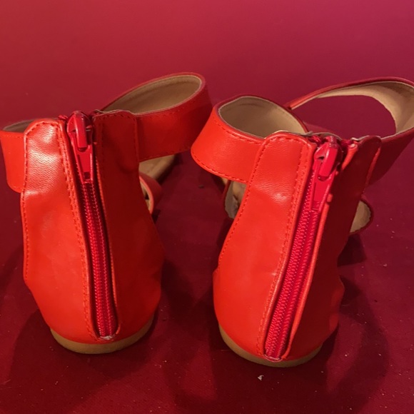 Sandals - Picture 2 of 2